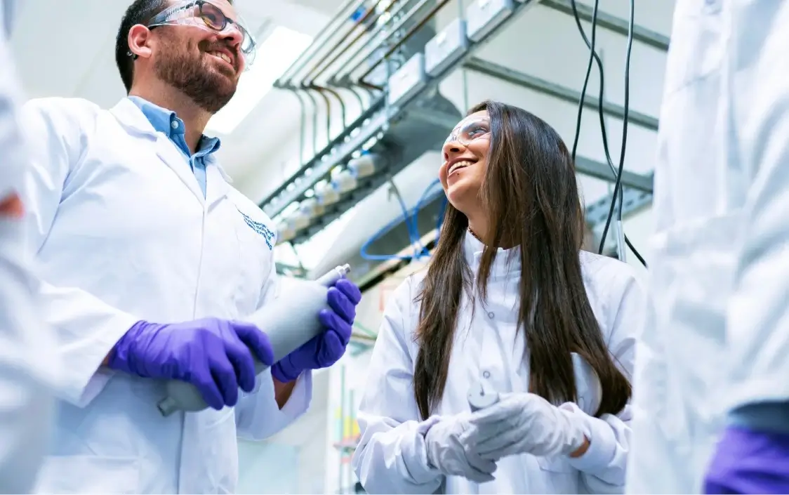 Cannabis Consulting ; Cannabis Science Consulting, 8th Revolution